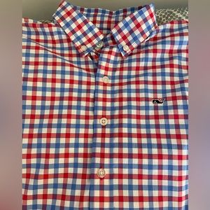 Vineyard Vines Whale Shirt.  L (16)